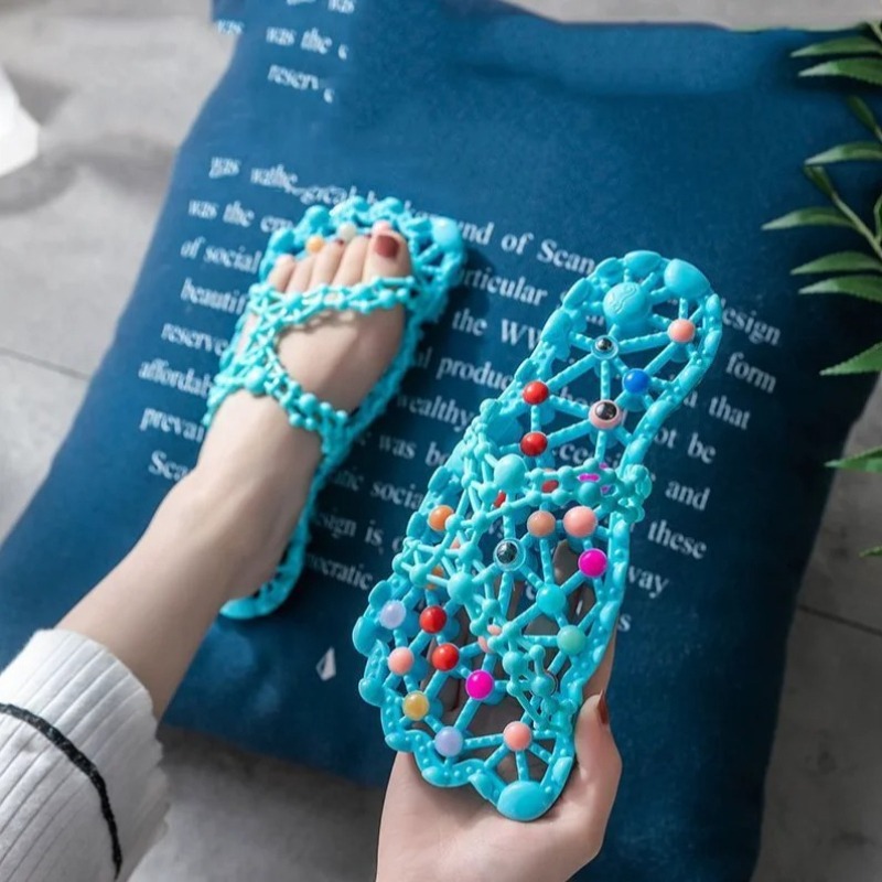 Sandal Musim Panas dengan Buti - Health & Wellness Therapy Center ulasan dan harga